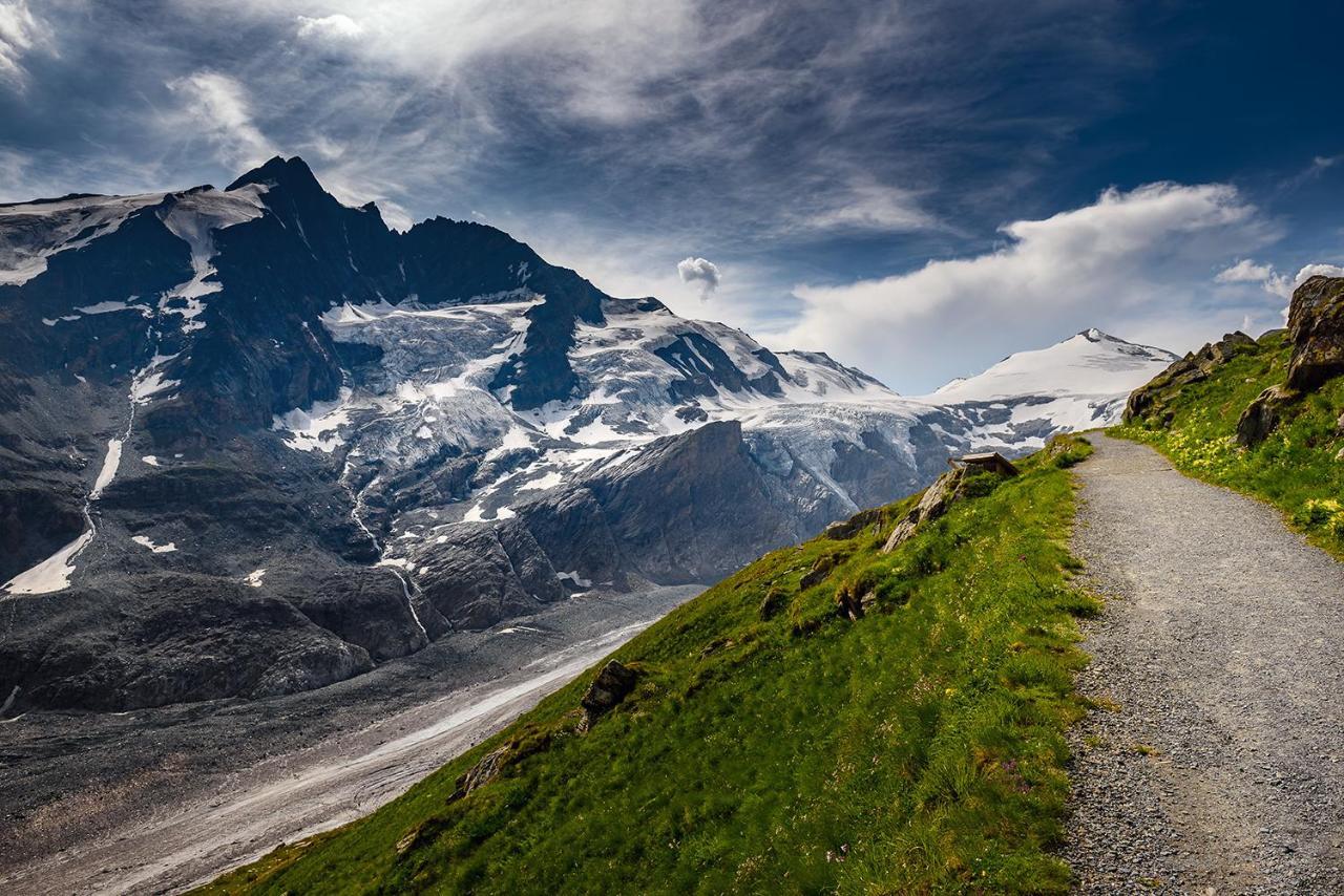 Landhaus Alpenrose - Feriendomizile Pichler Heiligenblut Dış mekan fotoğraf