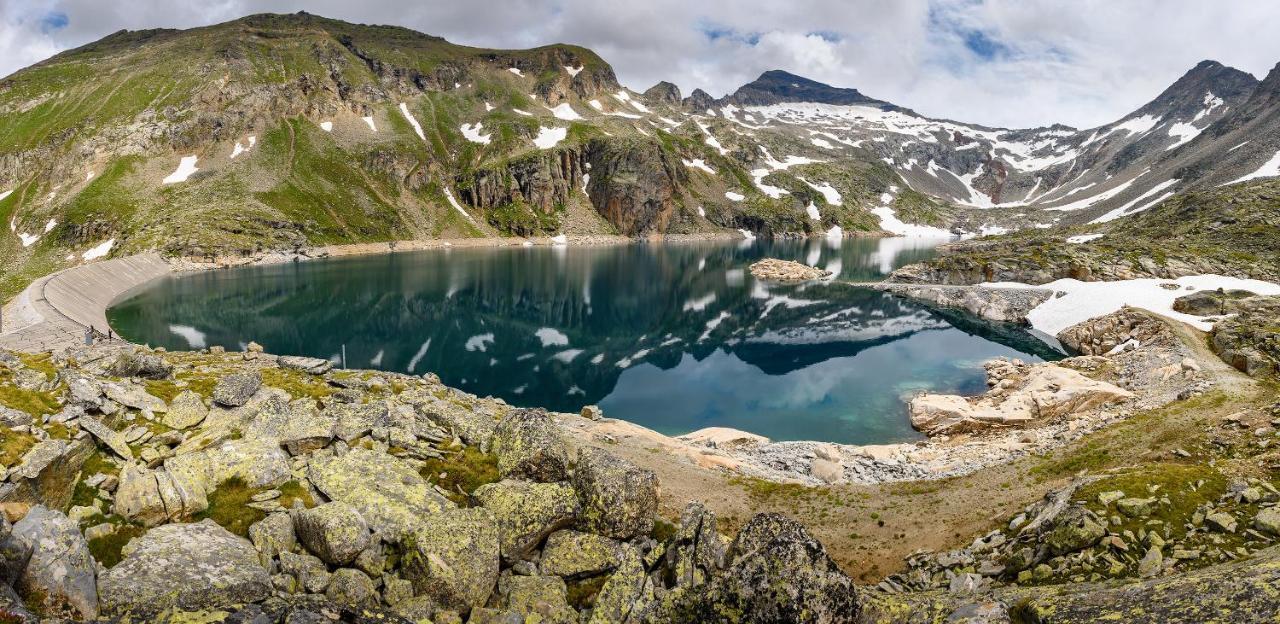 Landhaus Alpenrose - Feriendomizile Pichler Heiligenblut Dış mekan fotoğraf